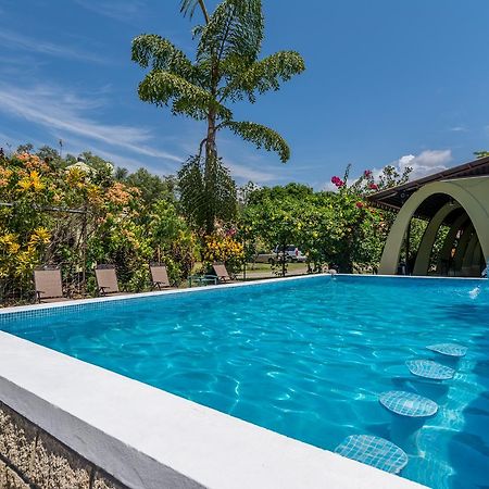 Damas Kayak Lodge מראה חיצוני תמונה
