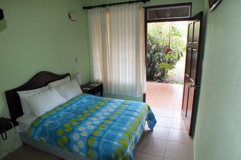 Damas Kayak Lodge מראה חיצוני תמונה