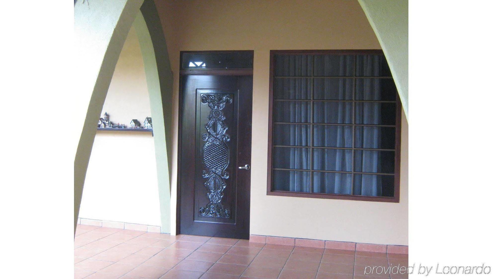 Damas Kayak Lodge מראה חיצוני תמונה