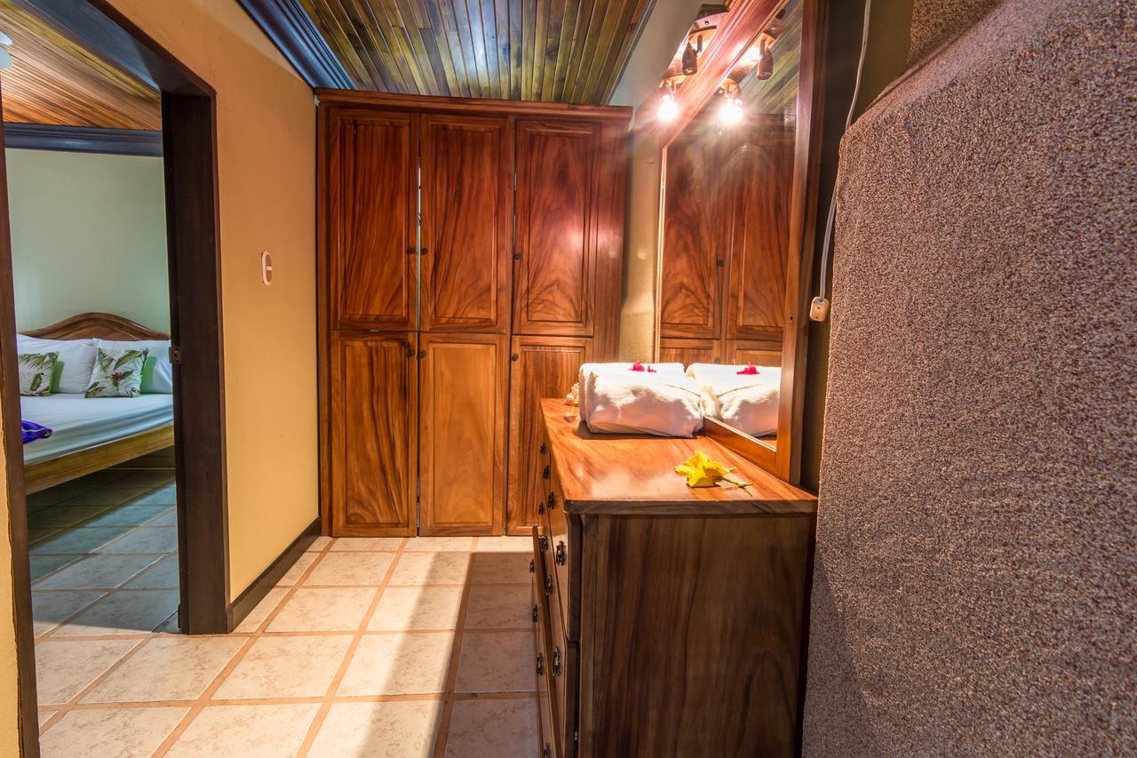 Damas Kayak Lodge מראה חיצוני תמונה