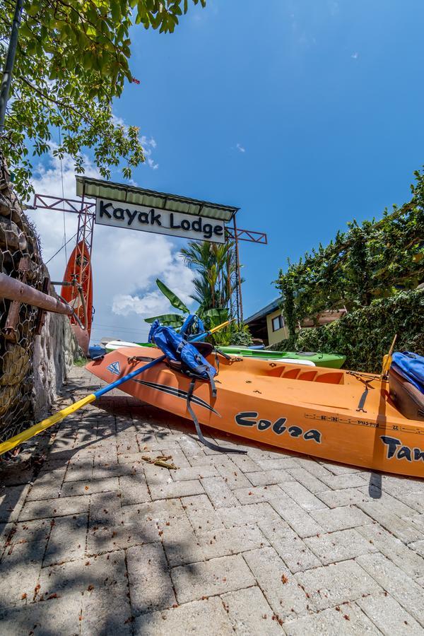 Damas Kayak Lodge מראה חיצוני תמונה