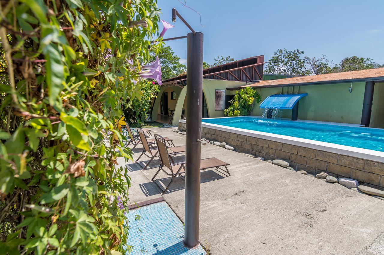 Damas Kayak Lodge מראה חיצוני תמונה