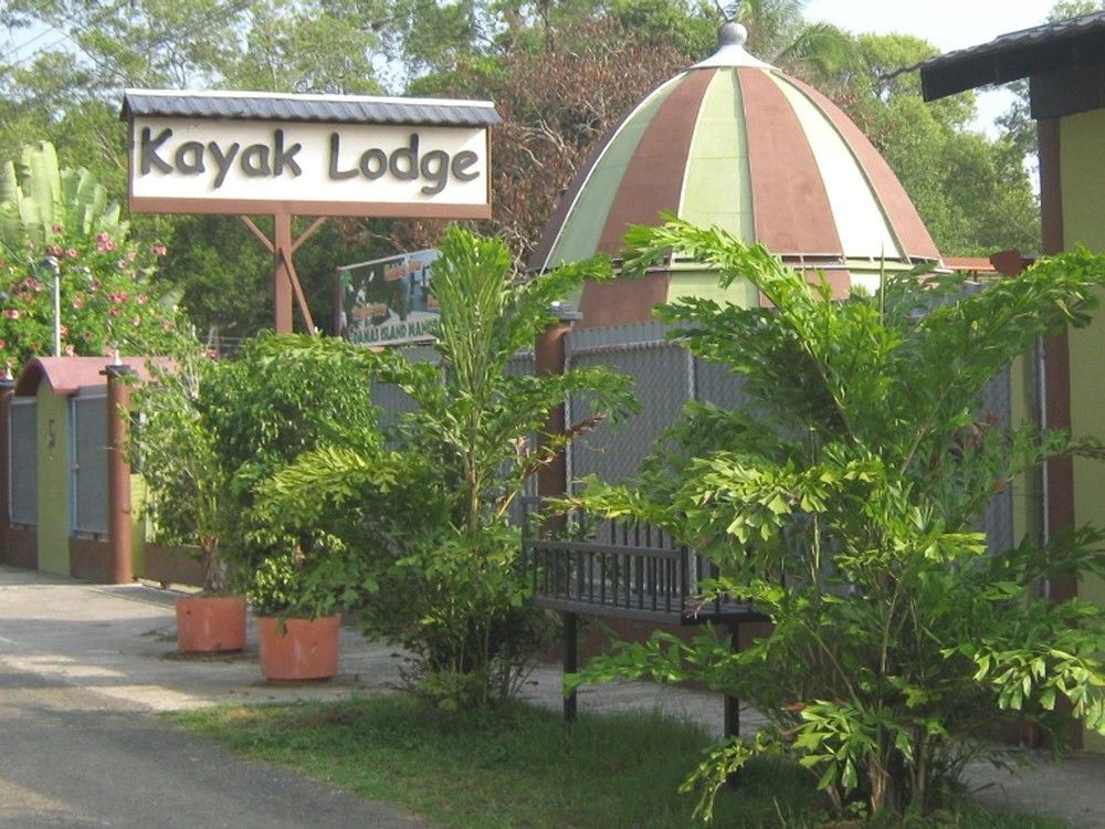 Damas Kayak Lodge מראה חיצוני תמונה